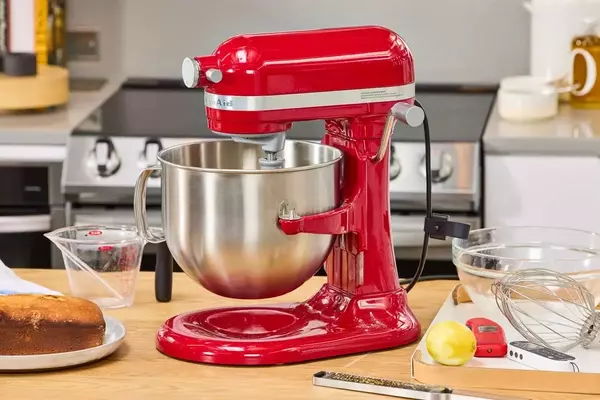 The Ultimate Guide to KitchenAid Stand Mixers