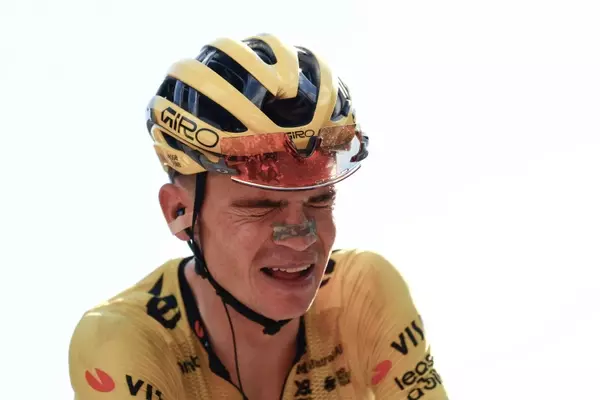 Sepp Kuss: A Grand Tour Trilogy Achieved with Relatability and Resilience