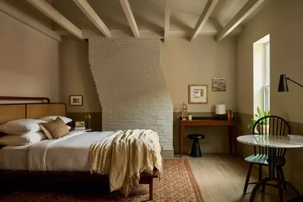 Philadelphia's Culinary and Accommodation Gems