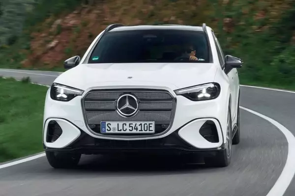 Mercedes-Benz Introduces More Affordable GLC EV Variants to Compete with BMW iX3