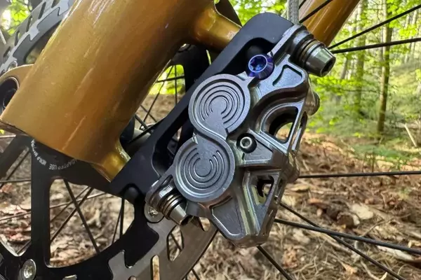 Hustok Engineering Aims to Redefine Mountain Bike Braking Power