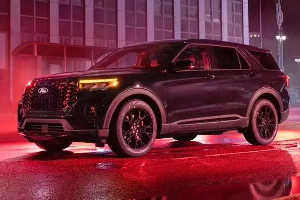 Ford Explorer ST Unveils New "Sinister" All-Black Appearance Package for 2027 Model