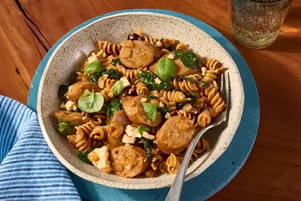 Quick and Healthy One-Pot Pasta: A Mediterranean Diet Staple