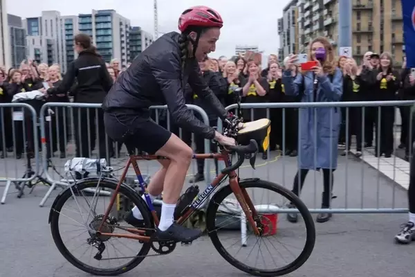 Jill Scott Conquers Marathon Cycling and Running Feat for Charity