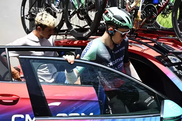 Paul Seixas Withdraws from Tour Auvergne-Rhône-Alpes After Crash, Raising Tour de France Doubts