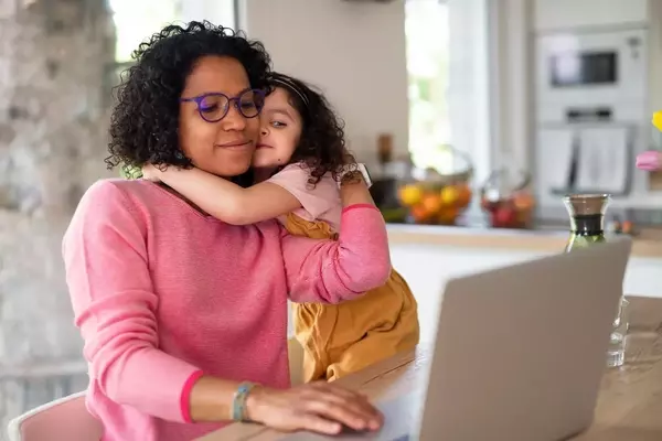 Strengthening Family Bonds: Practical Tips for Working Parents