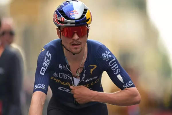 Tom Pidcock Out of Tour de Suisse Due to Viral Infection, Adjusts Pre-Tour de France Schedule