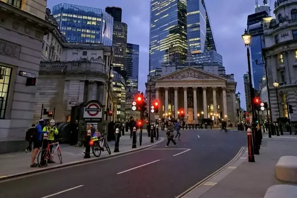 Bicycles surpass motor vehicles in the City of London for the first time, fueled by a surge in dockless e-bike rentals