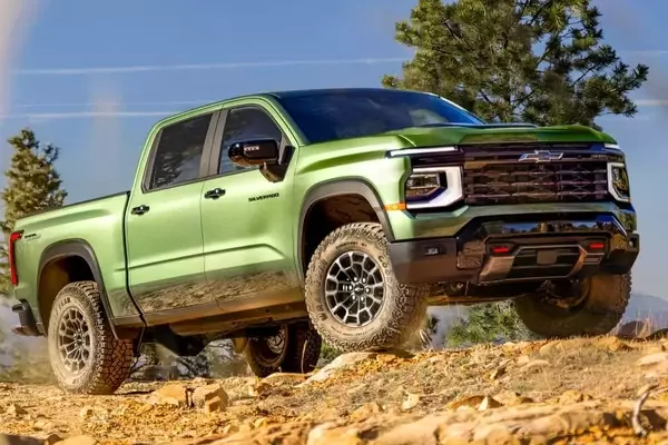 Chevrolet Unveils the 2027 Silverado 1500 with New V8 Powertrains and Enhanced Design