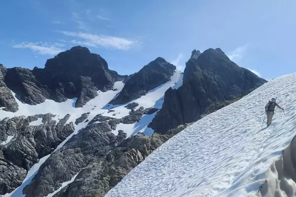 Navigating Early Summer Trails: A Comprehensive Guide to Mountain Hiking Conditions