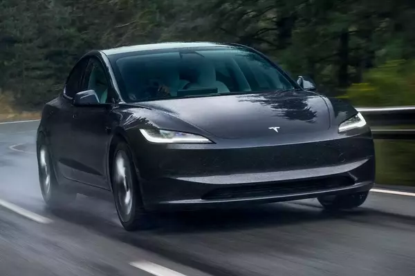 Senators Question Tesla's FSD Safety Claims, Demand Verification