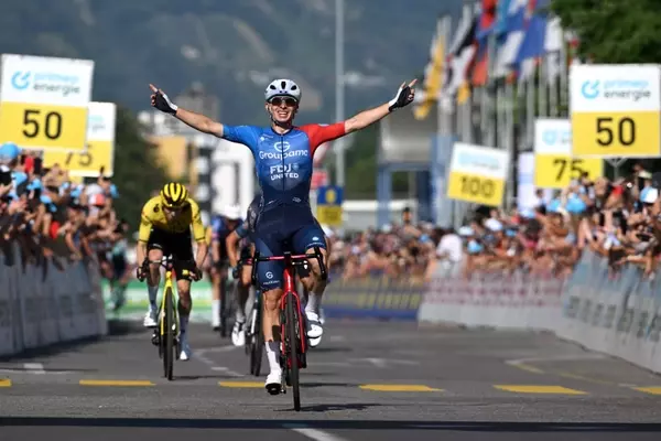 Grégoire Clinches Victory in Tour de Suisse Stage Amidst Pogačar's Fierce Pursuit