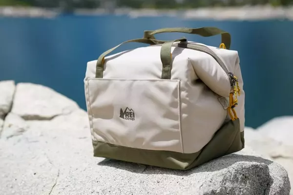 REI Campwell 18 L Folding Cooler Review: Versatility Meets Style for Outdoor Adventures
