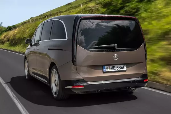 2028 Mercedes-Benz VLE-Class EV: A Glimpse into the Future of Electric Mobility