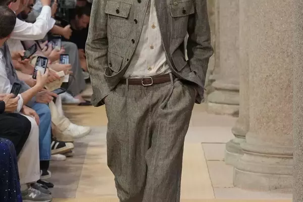 Giorgio Armani's Spring 2027 Menswear Collection: A Vision of Refined Elegance