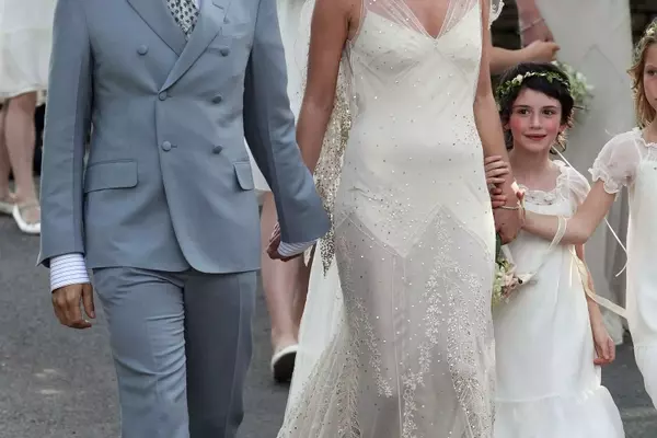 The Return of the Juliet Cap Veil in Bridal Fashion