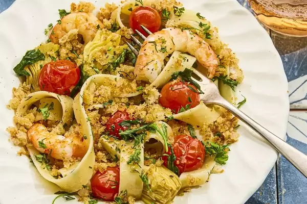 Mediterranean-Inspired Shrimp Pasta with Crispy Topping