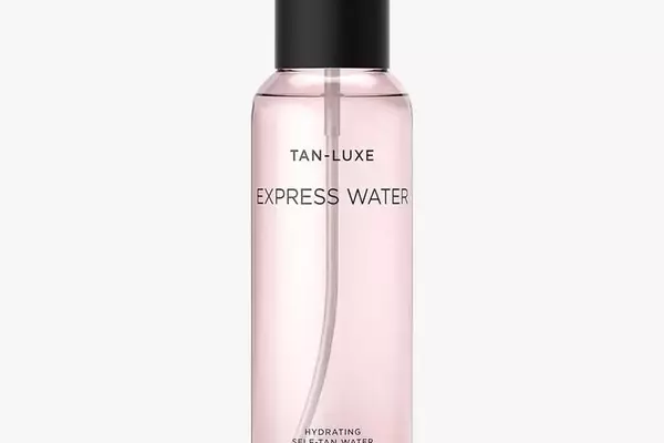 Achieve a Sun-Kissed Glow: The Best Tanning Waters for a Natural Bronze