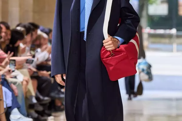 Auralee's Spring 2027 Menswear Collection: A Vision of Modern Elegance