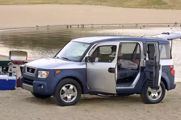 Honda Element Poised for Hybrid Comeback