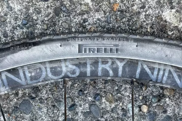 Pirelli Cinturato Gravel H Tire Review: Performance on Mixed Terrain