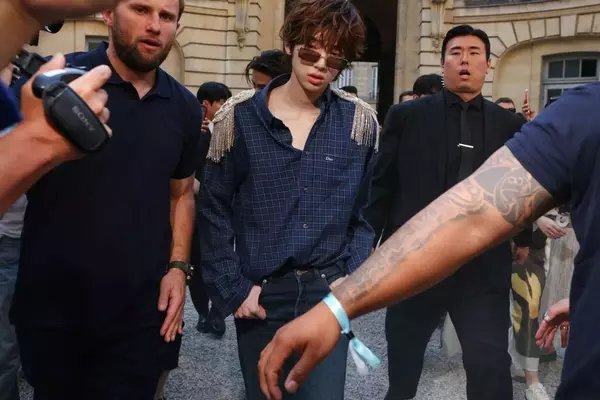 Style Spotlight: Men's Fashion Week Street Style