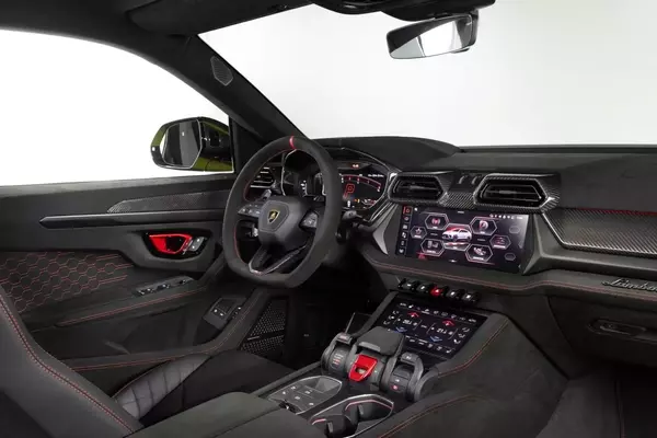 Lamborghini Urus SE Performante 2027: A Hybrid Powerhouse