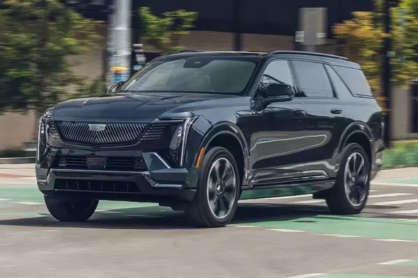 2027 Cadillac Escalade IQ/IQL: Electrifying Luxury and Performance