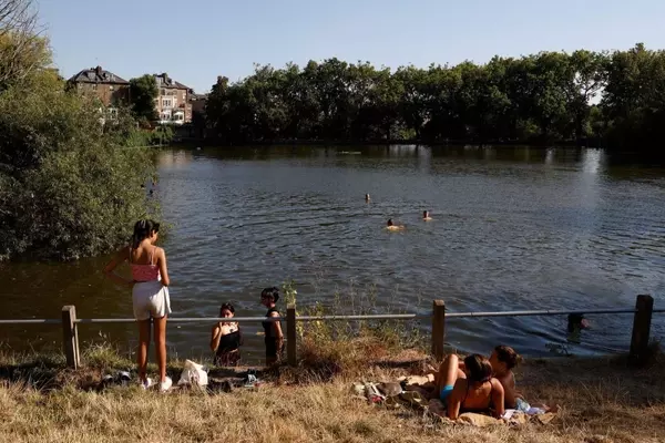 Embracing Nature's Romance: The Allure of Outdoor Dates