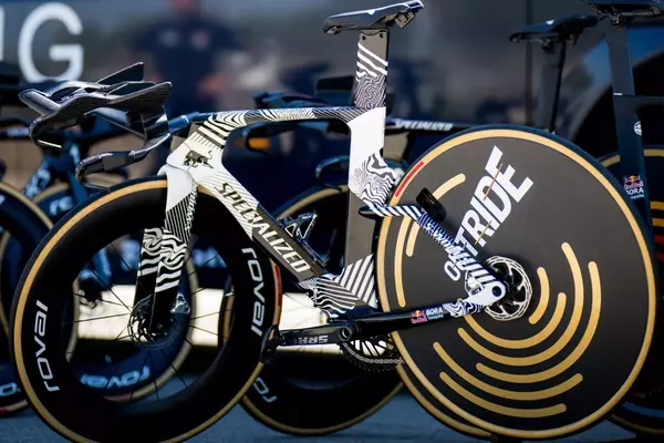 Remco Evenepoel's New Specialized S-Works Shiv TT Unveiled at Tour de France