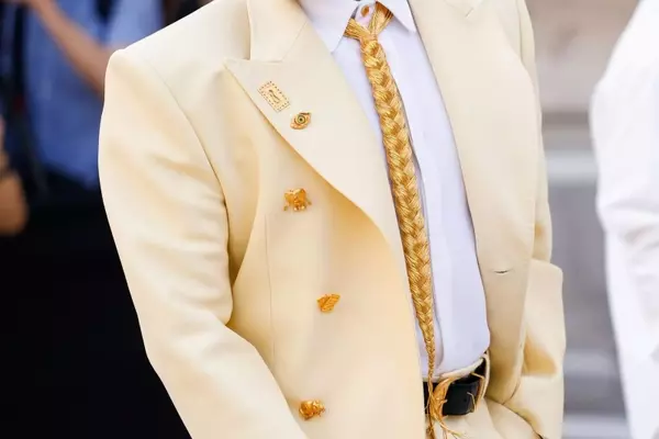 Bad Bunny's Braided Hair Tie: A Bold Statement at Paris Couture Week