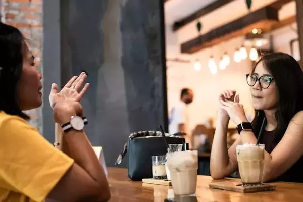 Embracing the Natural Evolution of Friendships: When to Let Go and Why It's Okay