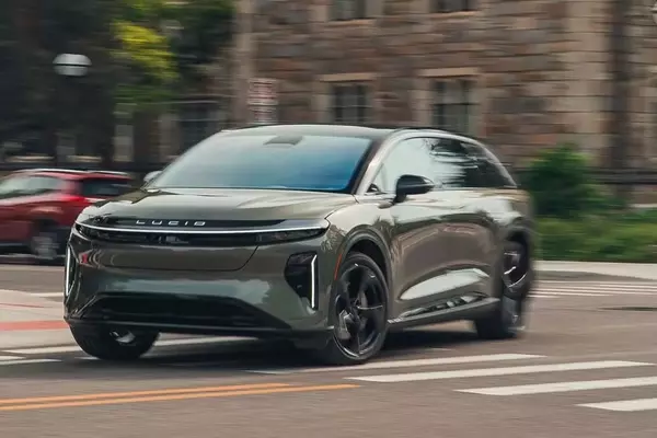 Lucid Announces Special Incentives for 2026 Gravity SUV Models