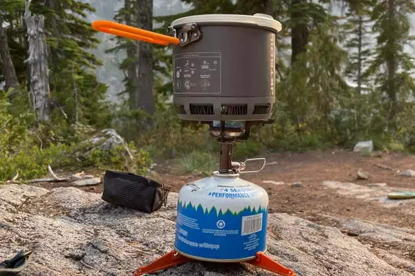 Effortless and Economical Backpacking Cuisine: Three-Ingredient Wonders
