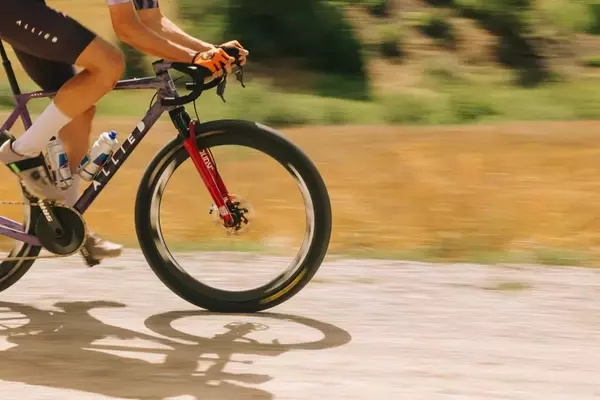 The Debate: Suspension Forks and Dropper Posts on Gravel Bikes