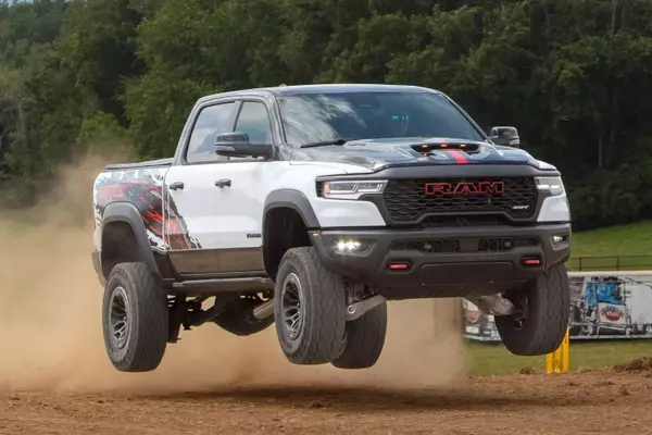 Unveiling the 2027 Ram 1500 TRX SRT: A Powerhouse Returns