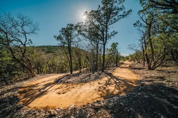 Building Unforgettable Mountain Bike Trails: An Interview with Aaron Rogers of Rock Solid Trail Contracting