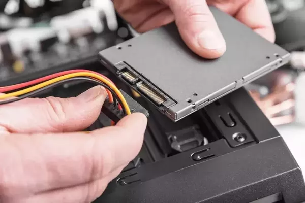 Snowflake Expands European Presence with New French Headquarters to Boost AI and Data Initiatives