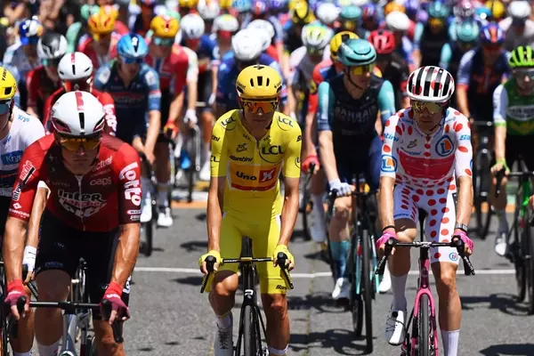 Yellow Jersey Hopeful Torstein Træen Faces Mountainous Challenge in Tour de France Stage 6