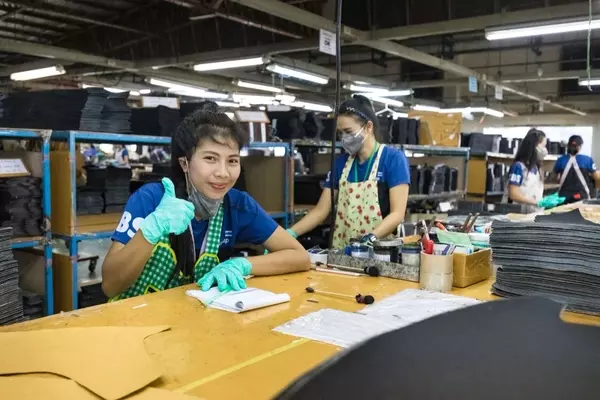 The Evolution of Impact Reporting: Transparency, Regulation, and Best Practices in the Fashion Industry
