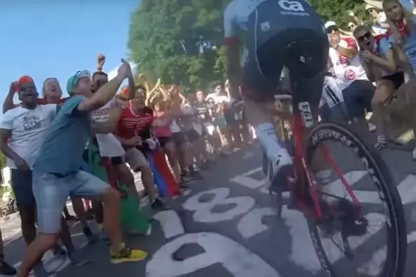 The Divisive Phenomenon of Fan Involvement in Grand Tour Mountain Stages