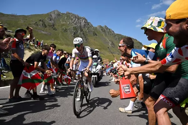 Pogačar's Dominance: Teammate Yates on the Champion's Unyielding Mindset at Tour de France