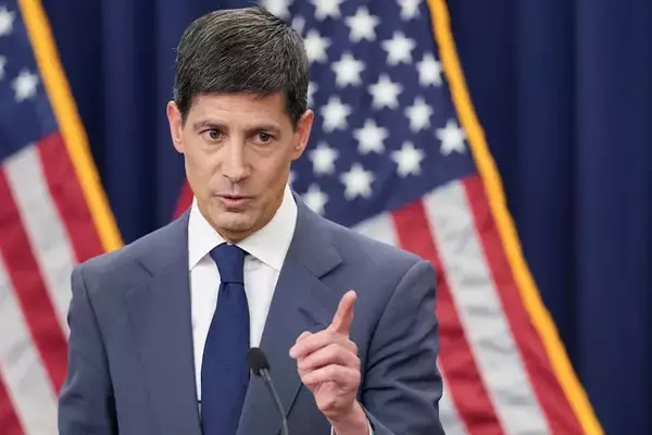 Federal Reserve Vows to Stabilize Prices Amidst Rising Inflation Concerns