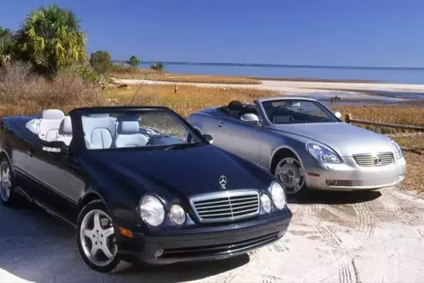 2001 Lexus SC430 vs. Mercedes-Benz CLK430 Comparison