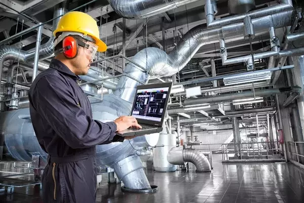 Comstock Progresses Towards Full-Scale Solar Panel Recycling and Strategic Divestment