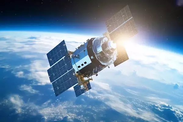 Wedbush Initiates Buy Rating for Planet Labs Amidst Market Volatility