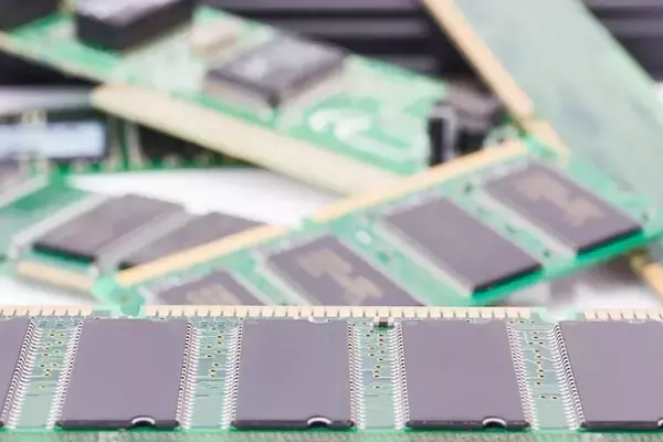 Memory Stock Downturn: SK Hynix's Weak Forecast Triggers Market Shake-Up