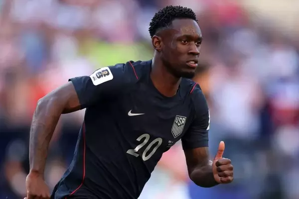 Football Sensation Folarin Balogun Joins Klutch Sports Group