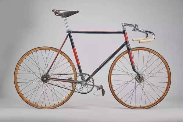 The Legacy of Bates Volante: A Track Cycling Marvel