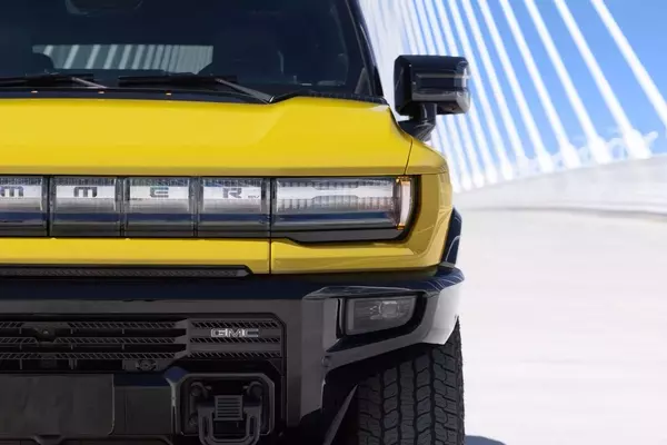 GMC Hummer EV Icon 25: A Modern Tribute to an Off-Road Legend